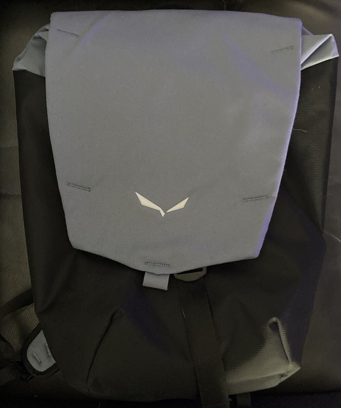 NEW Fanes 16L Backpack Grey and Black DRY BACK CONTACT Mountain