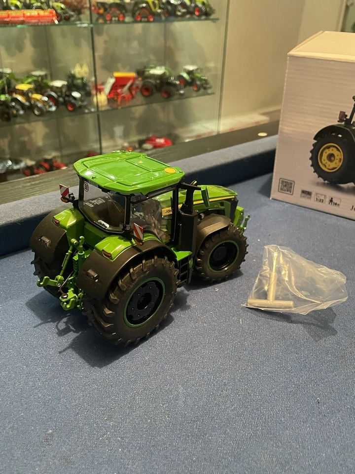 1/32 Custom Conversion Wiking John Deere 8r 410 - Image 2 of 4