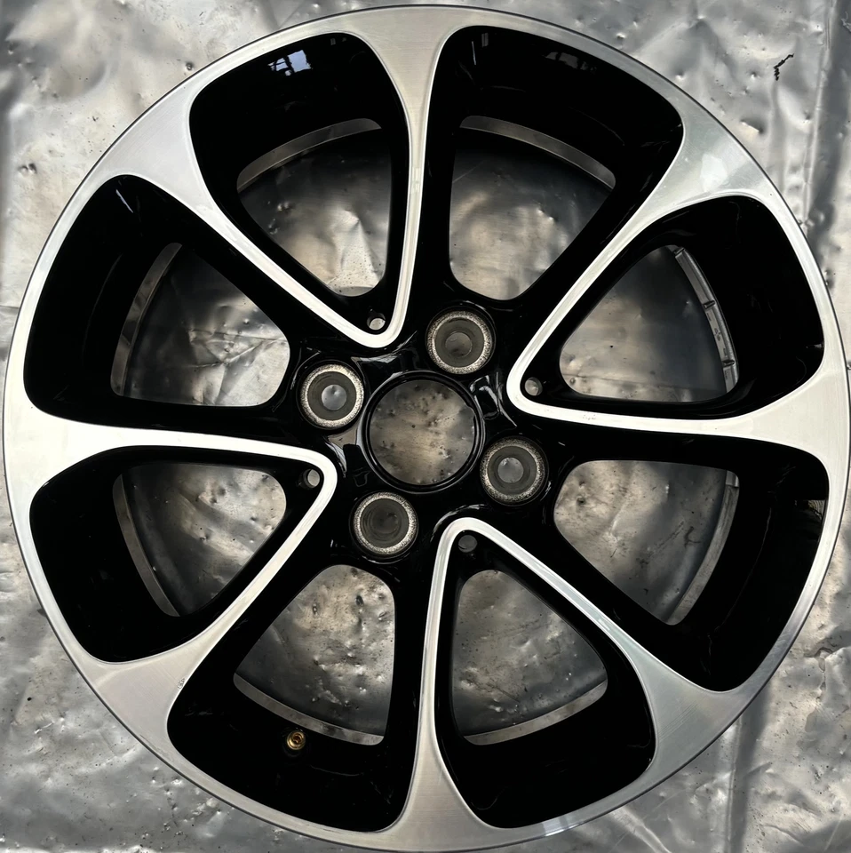 1 Orig Smart Alufelge 5.5Jx15 42 A4534010200 Fortwo Forfour A453 W453 M1274 - Bild 2 von 3