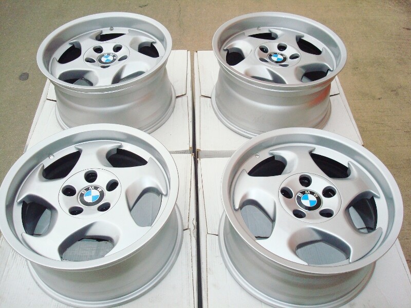 BMW Genuine 17 #21 Throwing Star 17x8 17x9 OEM Wheels E30 M3 E28