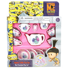 Universal Studios Despicable Me Minion Mayhem Agnes' Little Porcelain Tea Set