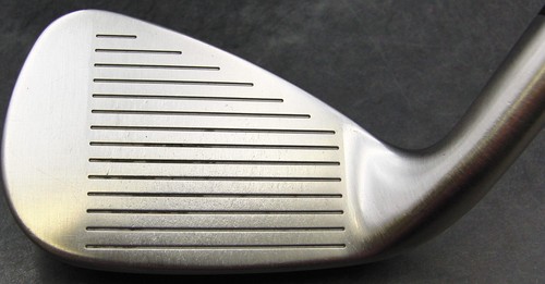 Titleist API 9 Iron Regular Graphite Shaft Golf Pride Grip - Picture 2 of 5
