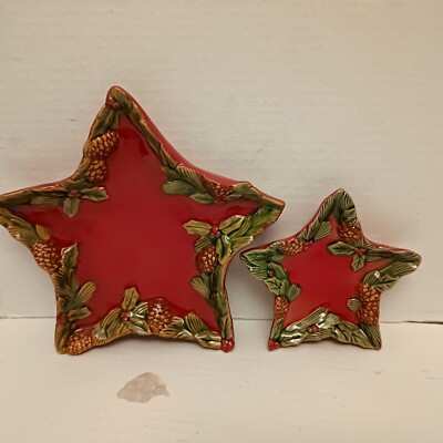 Red Ceramic Star Shaped Dish Hanging With Holly Berries Pine Cones on Edges 2pcs