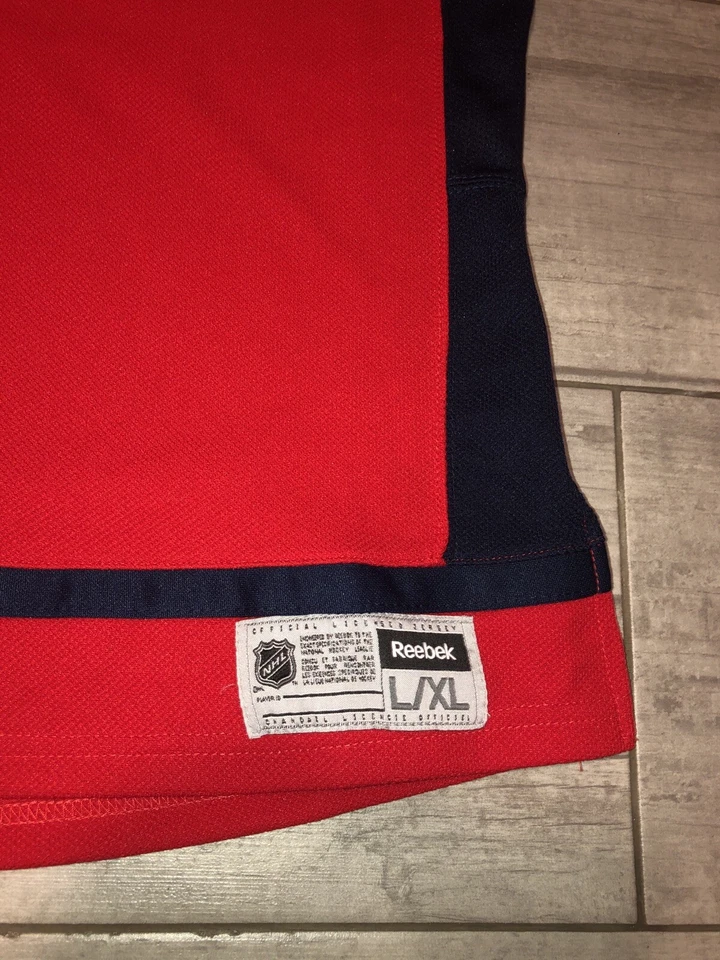 Washington Capitals Mike Green #52 Hockey Reebok Jersey Youth Sz L/XL Used - Image 2 of 4