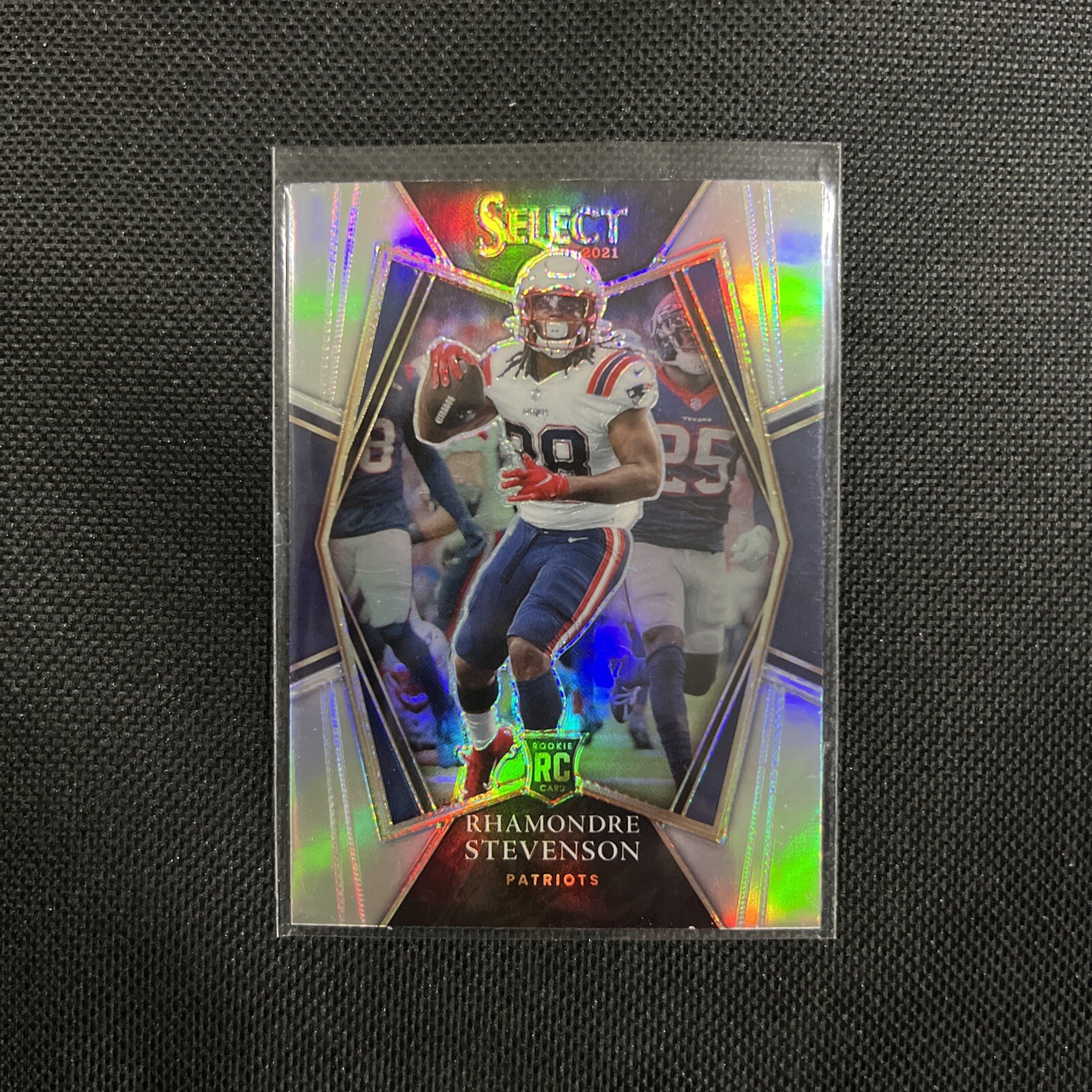 2021 Panini Select Rhamondre Stevenson Silver Prizm #175 Premier