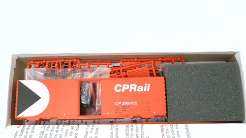 InterMountain HO CP Rail PS-1 40' Box Car CP 269762 Kit Multimarca | Condition: Used