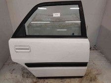 Porte arrière et accessoires Mazda 323