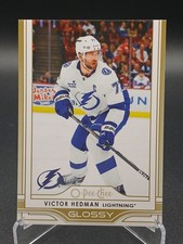 Victor Hedman 25-26 O-Pee-Chee OPC Glossy Gold - NHL Tampa Bay Lightning