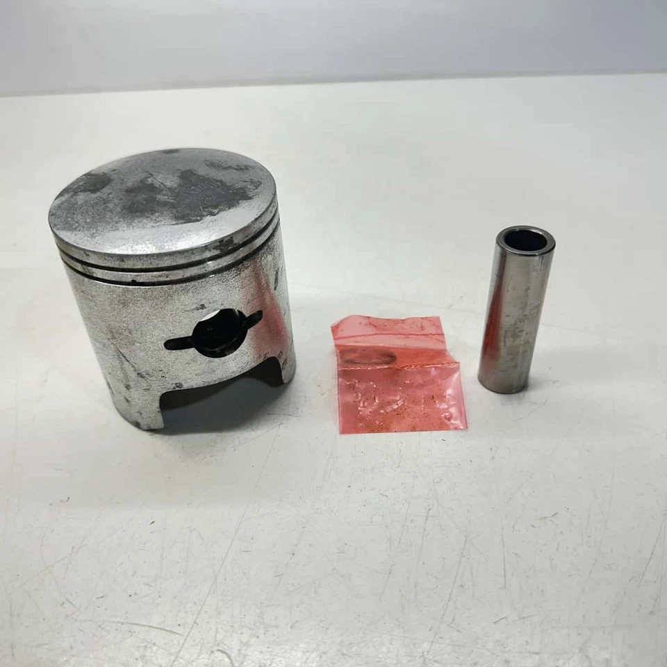 Pistón SP1 T-Moly aire acondicionado - 1980 ARCTIC CAT Lynx 2000S Foto 3 de 4