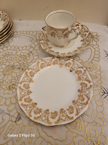 Royal Albert Saucer & Tea Cup & Bread Plate Set Of 3 England Bone China Gold - Picture 3 of 13