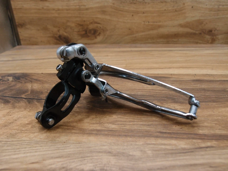 Desviador delantero Shimano Altus FD-AT20 1993 VIA Japón tracción inferior 28,6 mm MTB Foto 3 de 4