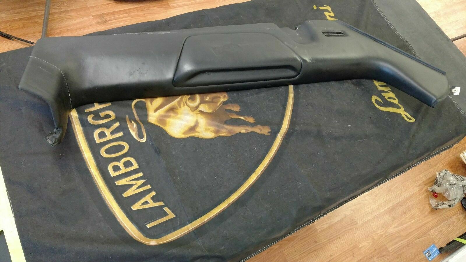 LAMBORGHINI MURCIELAGO DRIVER LEFT SIDE INTERIOR SIDE PANEL OEM 418854887