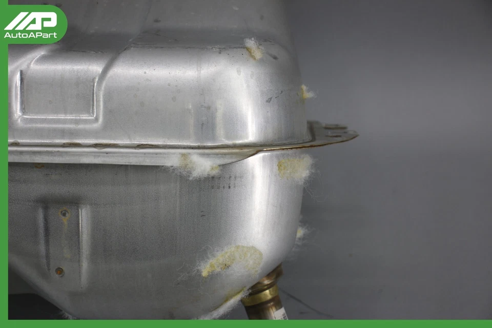 ✅ 03-06 Mercedes W215 CL55 AMG Fuel Gas Tank Reservoir Assembly 2154702101 OEM - Image 4 of 4