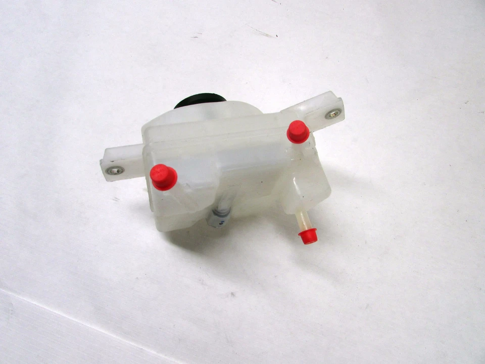 2013 TOYOTA PRIUS C ГИДРОУСИЛИТЕЛЬ РУЛЯ РЕЗЕРВУАР ЖИДКОСТИ OEM 12 13 14 - Изображение 3 из 4