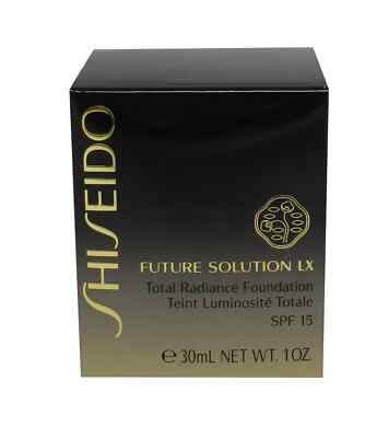 Future Solution LX  - Total Radiance Foundation SPF 15 - Base Resplandor - 30 ml