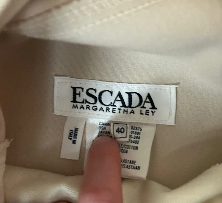 Pantalones Plisados Escada Tostados Talla 40 EE. UU. 10 Cremallera Lateral Cónica Carrera Oficina Jefe Mujer Foto 3 de 4