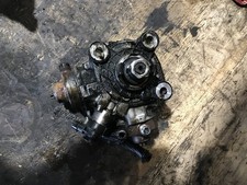 2012 Volvo V60 2.4 High Pressure Fuel Pump 31272896 0445010618