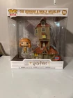 Funko Pop! Town The Burrow & Molly Weasley #16 NYCC 2020 Exclusive Harry Potter