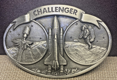 VINTAGE 1984 BERGOMOT BRASS CHALLENGER BELT BUCKLE C-147 SPACE SHUTTLE