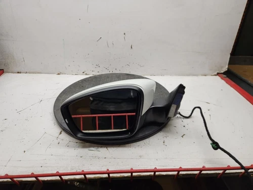 Driver Side View Mirror Power Without Memory Fits 13-15 PASSAT 770400