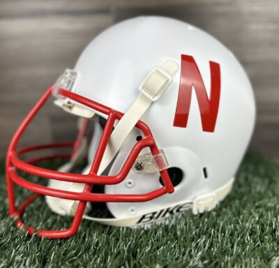 Vintage Nebraska Huskers Schutt Full Size Football Helmet Medium