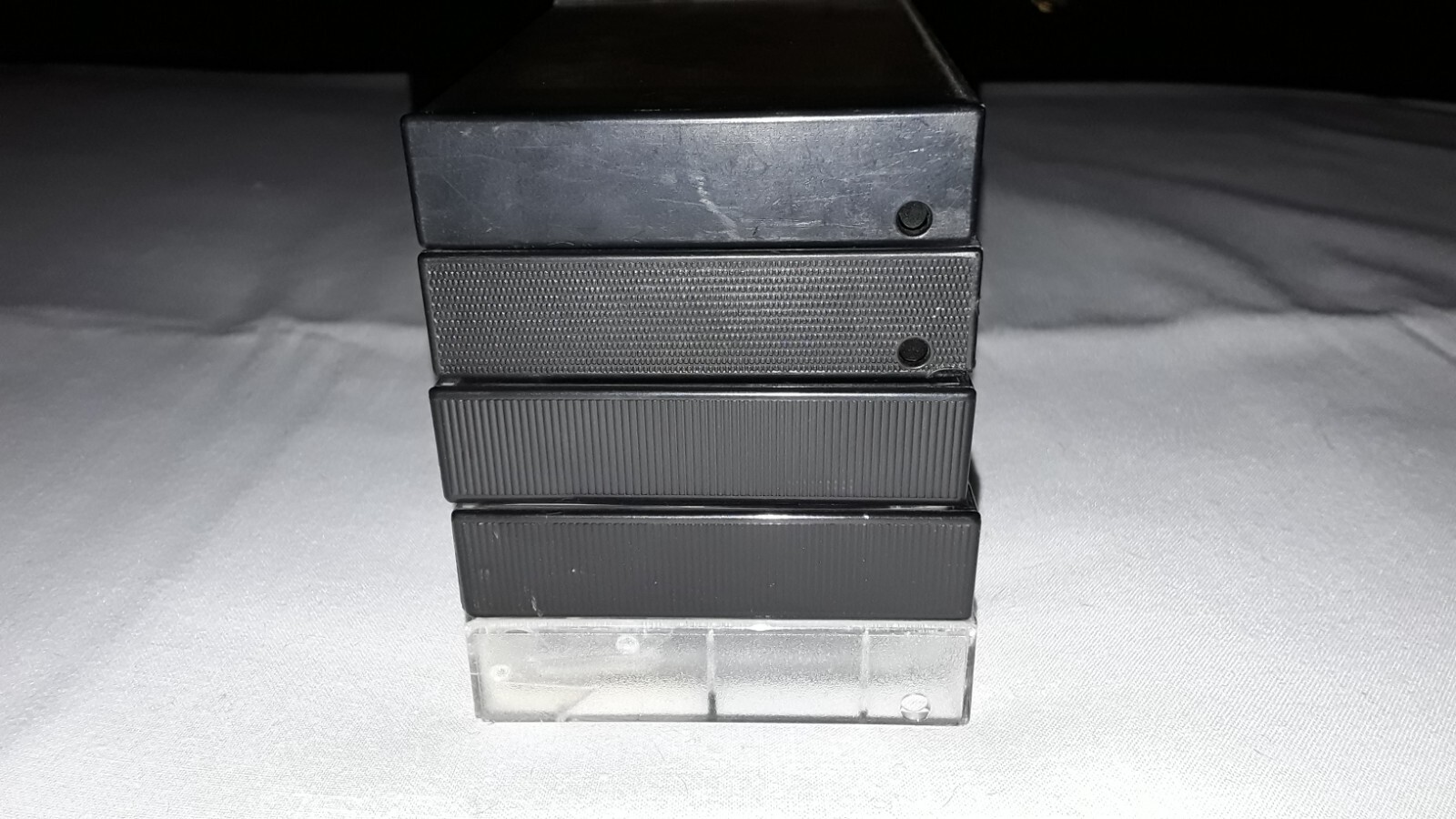 AC/DC 5 Cassette Tapes Lot Preowned Jailbreak Razors Edge Highway To