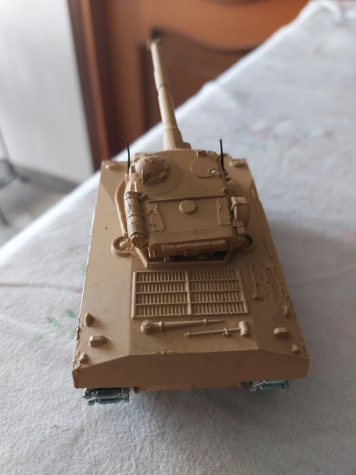 Solido France Modellino Carro Armato SHERMAN M4 A3 scala 1/50 - Immagine 2 di 4