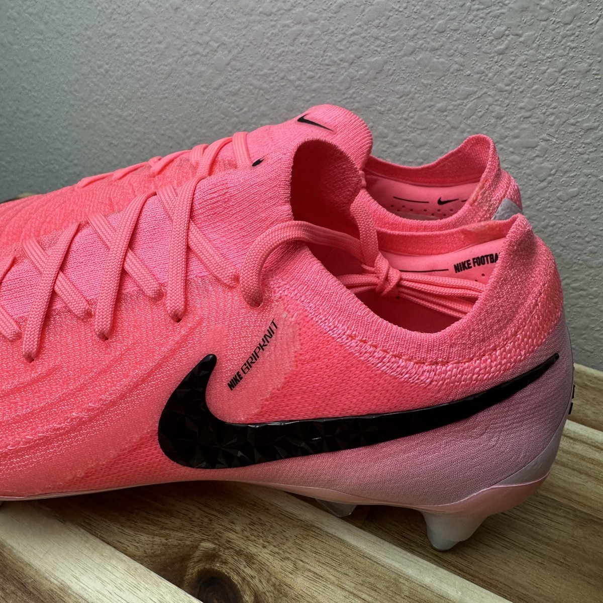 Nike Phantom GX 2 Elite SG-Pro AC Soccer Cleats Pink FQ8926-600