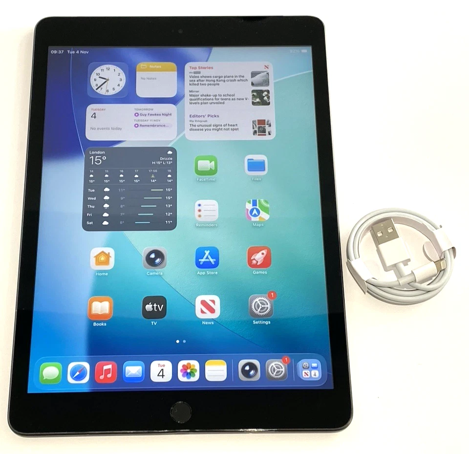 Apple iPad 9th Gen. 64GB Grey WiFi & 4G Unlocked - 3 Months Warranty - E09 - Image 2 of 4