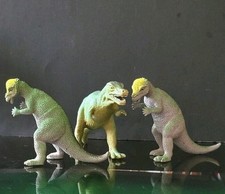 2 Pachycephalosaurus  1 Allosaurus Dinosaur Figures Hard Plastic toys