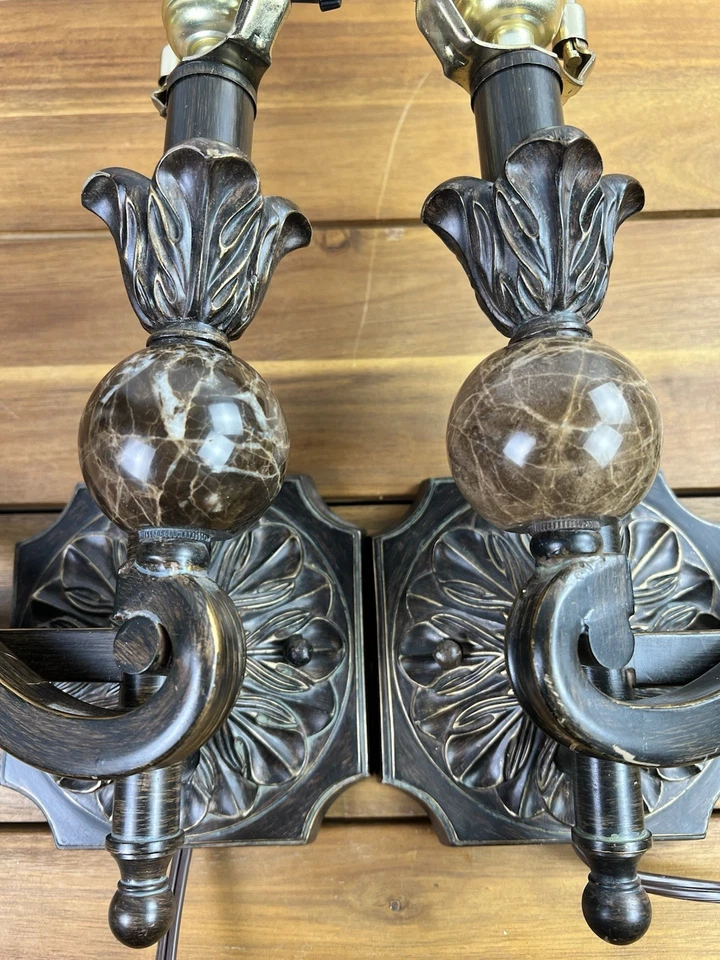 Par de apliques de pared vintage Pacific Coast Lighting 2003 brazo retráctil Foto 4 de 4