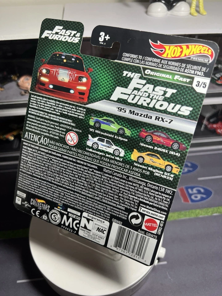 Hot Wheels Premium Original Fast & Furious Red Dom’s Mazda RX-7 Carded 2017 - Image 3 of 4