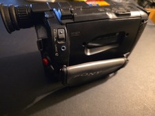 Sony Handycam CCD-TRV16 UNTESTED - Video8 XR Camcorder 18x/180x NightShot