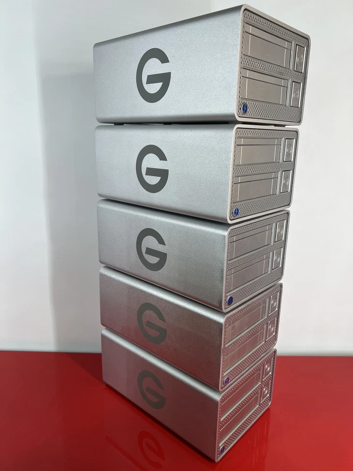 G-Technology G-DOCK EV Thunderbolt Enclosure (0G02719) Only. No Hard Drives - Image 3 of 4