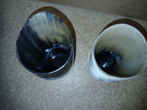 4er Set Hornbecher Metbecher Trinkbecher aus Horn mit Gravur und Öffner - Bild 5 von 6