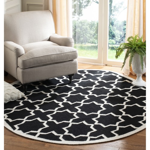 SAFAVIEH Dhurries DHU549L Handwoven Black / Ivory Rug - Picture 2 of 26