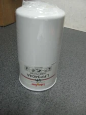 NEW LUBER-FINER ENGINE OIL FILTER (PN LFP3404A)