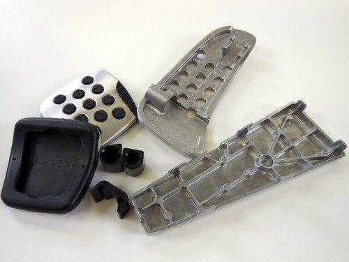 Nissan Skyline GT-R Nissan genuine aluminum pedal 4-piece set - Picture 3 of 3