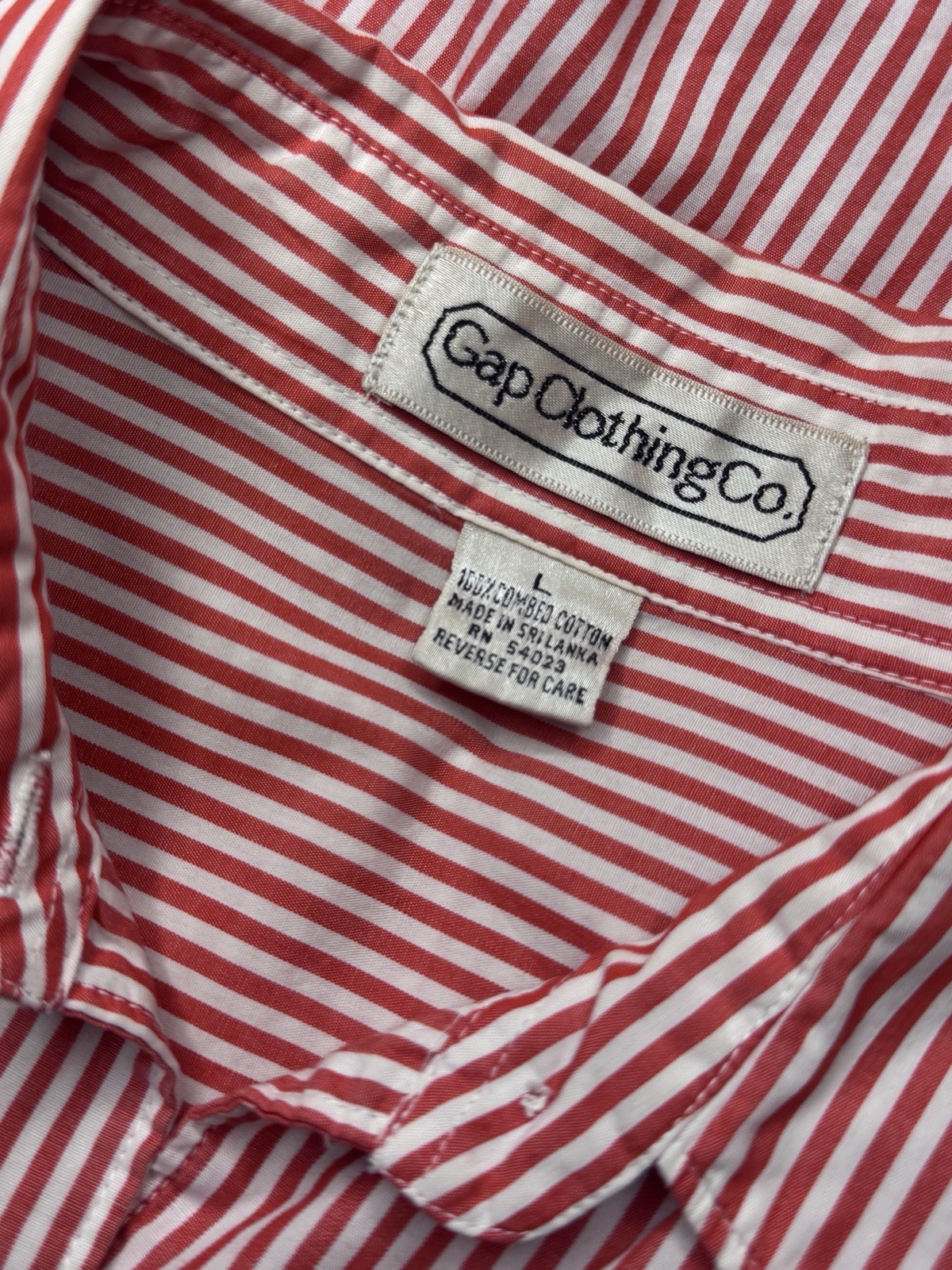 VTG Gap Button Down Fitted Premium Striped Long S… - image 2