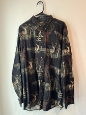 Woods & Water Deer Hunter All Over Print Button Down Long Sleeve Size Large