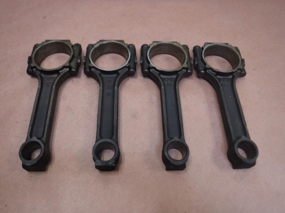 Jeep Wrangler TJ 87-02 4.0 6 cilindros 2.5 4 cilindros varilla de conexión fundida # 691 de fábrica Foto 2 de 2