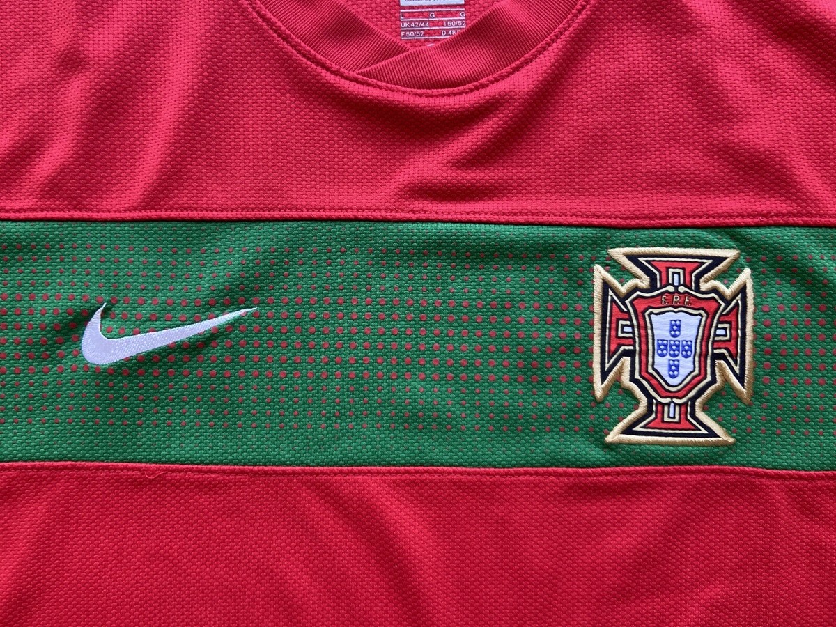 PORTUGAL 2010 2011 HOME FOOTBALL SHIRT SOCCER JERSEY NIKE