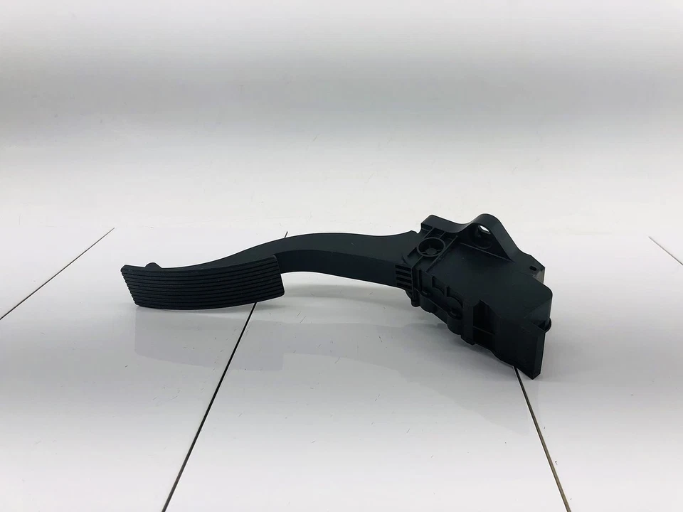 14-19 MERCEDES BENZ CLA250 2.0L L4 MOTOR ACELERADOR PEDAL DE GASOLINA OEM Foto 4 de 4