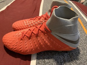 nike hypervenom size 10.5