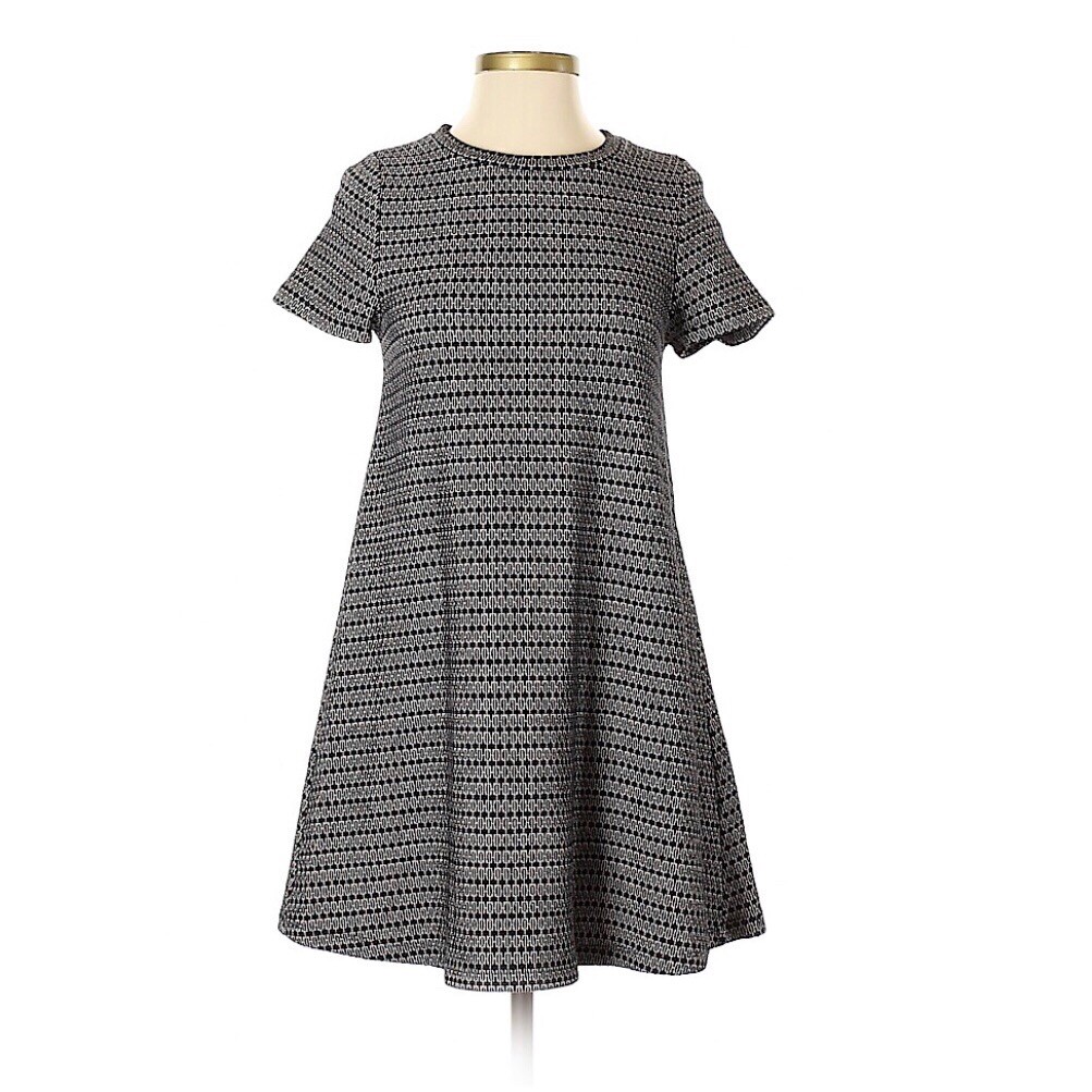 Zara Trafaluc Fall/Winter Collection Medium Textured Womens Dress Black  White
