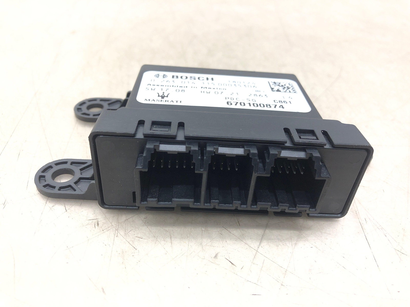 2017-2022 MASERATI LEVANTE PARK ASSIST CONTROL MODULE 670100874 OEM