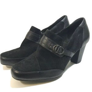 clark black ankle boots