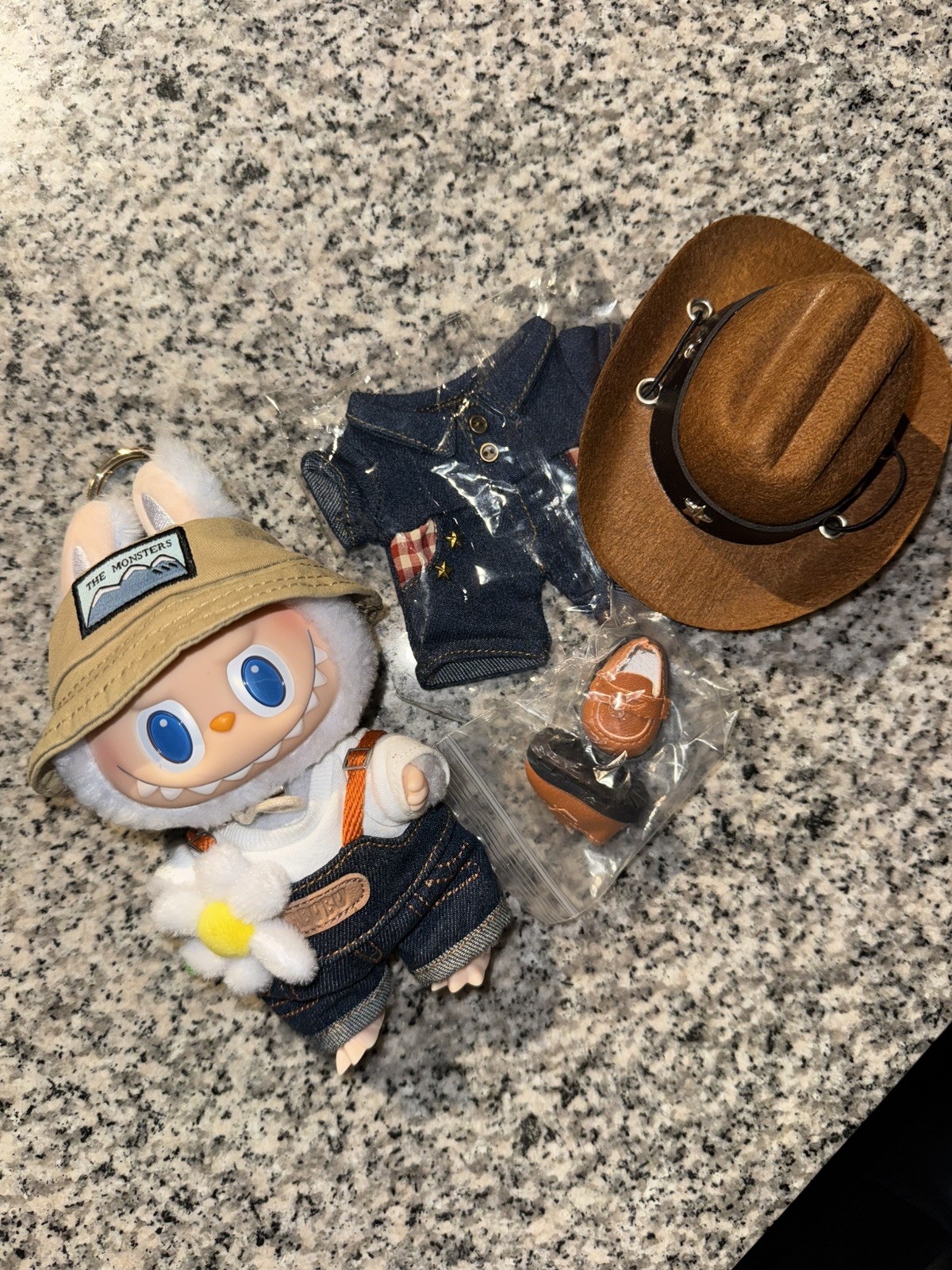 THE MONSTERS FALL IN WILD SERIES-Vinyl Plush Doll Pendant with Cowboy outfit  