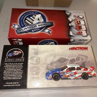 1996 Dale Earnhardt Goodwrench Olympics Chevrolet Monte Carlo Action NASCAR 1/24