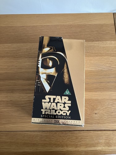 Star Wars Trilogy VHS Box Set Digitally Mastered - Picture 9 of 11